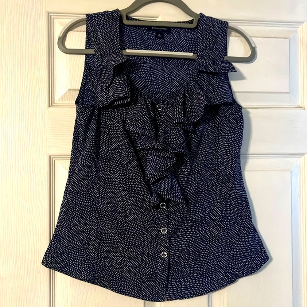 Gorgeous Banana Republic Women’s Top
